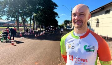 Um circuito de bike foi montado para os alunos da Escola Municipal Osvaldo Cruz, no distrito de Vila Nova, aprenderem sobre sinalização das vias