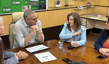 Após a reunião, a comitiva conheceu o Centro de Revitalização da Terceira Idade e o terreno onde será construída a Casa da Mulher Paranaense