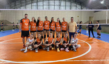 Resultados obtidos no basquete masculino e feminino, vôlei feminino e futsal masculino levaram município à próxima etapa dos Jogos da Juventude do Paraná