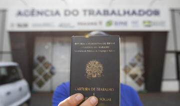Divulgado nesta segunda (30), levantamento revela saldo de 3.448 novos postos de trabalho em 2025, a maior média per capita entre as principais cidades do Paraná