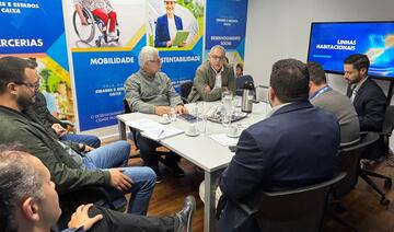 Prefeito Mario Costenaro e o secretário Ronald Drabik (Planejamento, Habitação, Urbanismo e Mobilidade) estiveram na Superintendência Regional Oeste (Crédito: Márcio Pimentel/Secom)