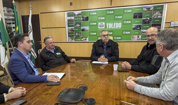Prefeito Mario Costenaro recebeu o presidente da Associação Comercial e Empresarial de Toledo, Cristiano Dall’Oglio da Rocha, para troca de ideias
