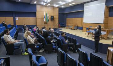 Recepção foi realizada na manhã desta quinta-feira (10) no Auditório Acary Oliveira; após assumirem o cargo, colaboradores já começaram a atuar em suas funções