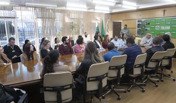 May East esteve na tarde desta quinta-feira (31/7) na Prefeitura de Toledo para encontro com profissionais da área e representantes da administração municipal