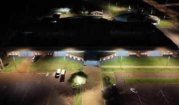 Intervenção integra programa municipal de modernização da iluminação pública, garante mais eficiência e prepara estrutura para grandes eventos