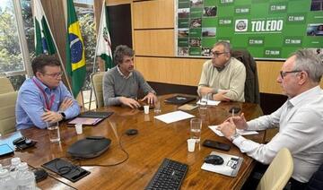 Encontro bimestral do Programa Oeste em Desenvolvimento busca manter atualizados os ex-dirigentes sobre ações desenvolvidas pela entidade e suas parceiras