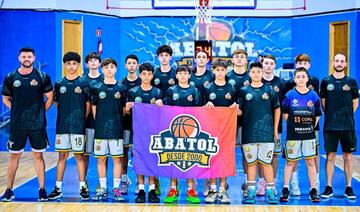 Com vitórias e classificações em campeonatos, equipes de toledo representam o município fora da cidade
