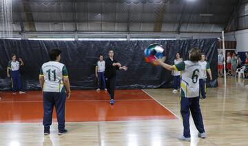 Foram mais de 200 participantes divididos em 17 equipes, 8 masculinas e 9 femininas