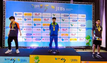 Depois da prata na competição de duplas, Gustavo Avelar conquistou, nesta quinta (9), em Uberlândia, o título individual dos Jogos Escolares Brasileiros