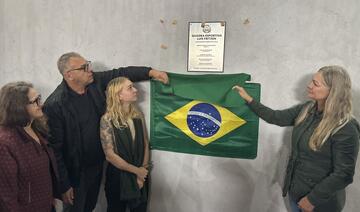Cerimônia marcou o almoço de Nossa Senhora Aparecida e Dia das Crianças promovido neste domingo (12) pela escola da comunidade