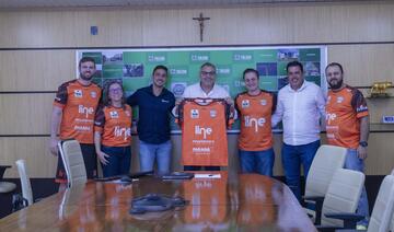 Na manhã desta quinta-feira (2), a Associação de Voleibol de Toledo se encontrou com o prefeito Mario Costenaro, a fim de discutir uma ampliação do Centro Olímpico Arnoldo Bohnen