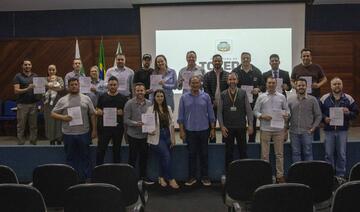 Prefeitura de Toledo reuniu representantes das empresas que adquiriram os terrenos industriais para orientações gerais sobre o contrato