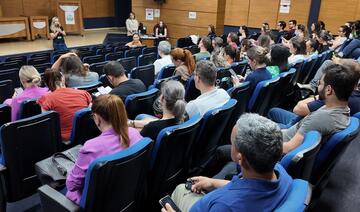 Encontro nesta segunda (3) teve o objetivo de orientar gerentes, coordenadores e diretores sobre repasse correto de dados em questionário elaborado pelo TCEPR