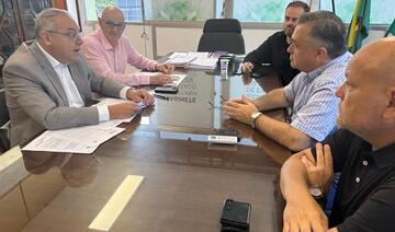 Prefeito esteve em Curitiba, onde se reuniu com o secretário de Estado Beto Preto. Município será contemplado com mais investimentos