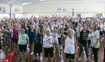 Com a presença de 350 idosos, o centro celebra o retorno com aulão de ginástica e novidades no espaço físico