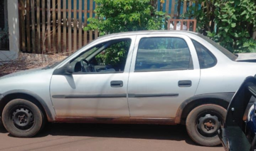 Automóvel havia sido furtado no dia 8 de março, no Jardim Bressan, e foi localizado abandonado na região do Boa Esperança.