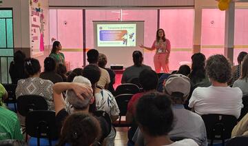 A ação foi realizada nesta quarta-feira (11) e contou com palestra sobre respeito, serviços, e combate à violência contra a mulher