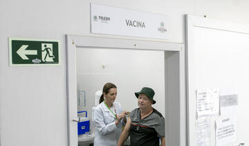 A Secretaria da Saúde realizou no último sábado (11) o “Dia D”, ação que buscou ampliar o acesso da população à vacina contra gripe e influenza e que realizou o feito de mais de 2.400 imunizações 