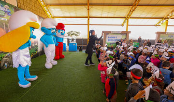 Caravana se apresentou nesta quinta-feira (21); ação educativa desenvolvida pelo Sicredi conta com a parceria com a Secretaria Municipal da Educação (Smed)