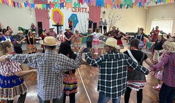 Evento junino contou com comidas típicas, dança de quadrilha e baile na última quarta-feira (3)