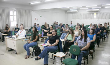 Capacitação envolve 83 servidores de diversos setores da administração municipal; aula inaugural foi ministrada na manhã desta terça-feira (18) na Escola de Governo 