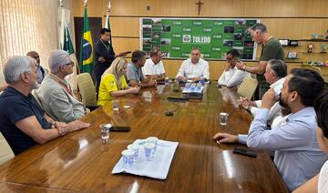 Transmissão ocorreu conforme o que prevê a Lei Orgânica do Município, com comunicado à Câmara Municipal de Vereadores